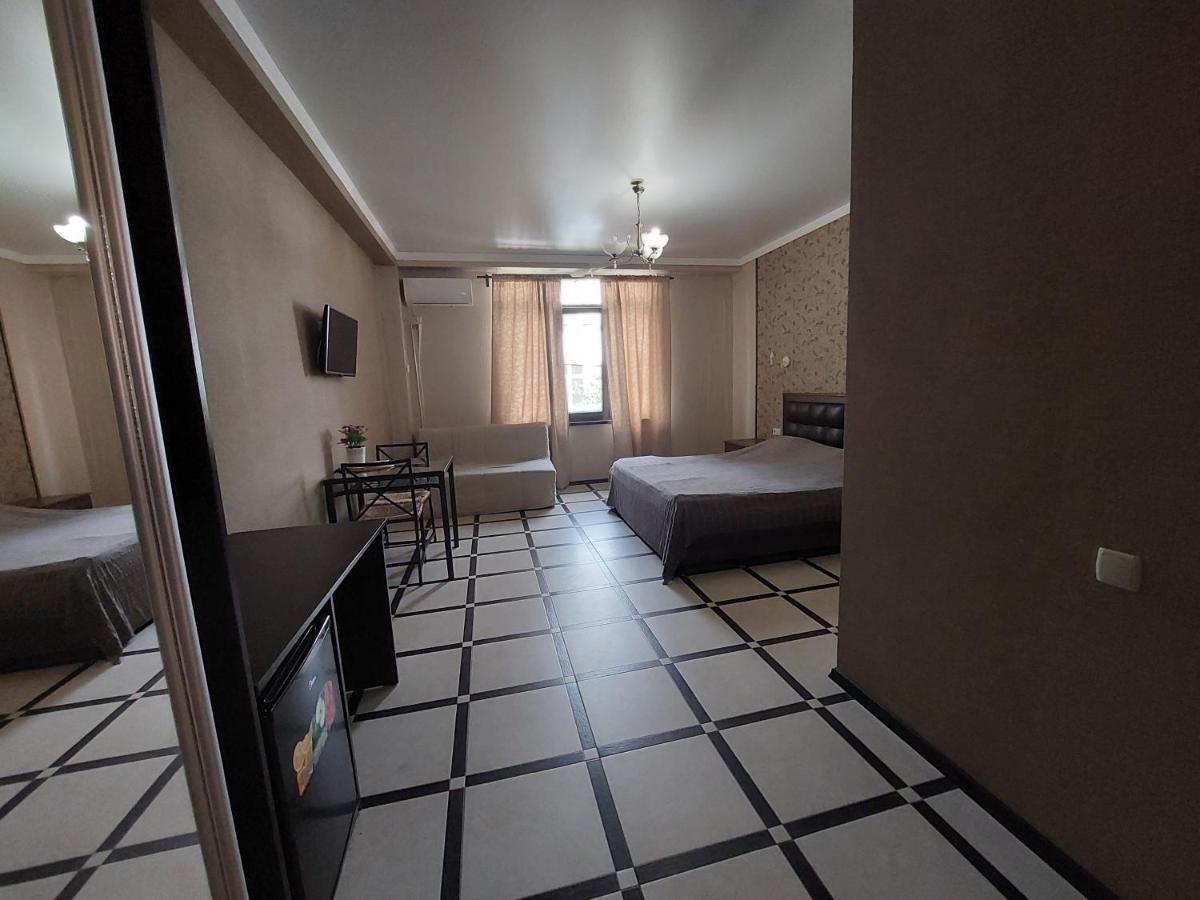 Амир Hotel Gagra Ngoại thất bức ảnh